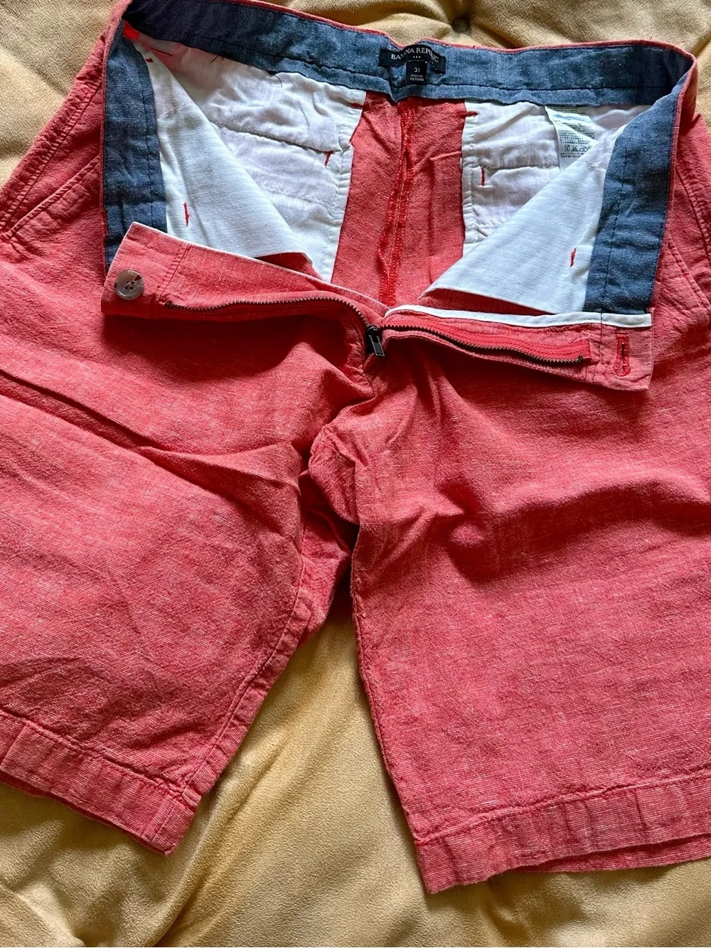Banana Republic Men's Coral Red Casual Linen-Blend Shorts